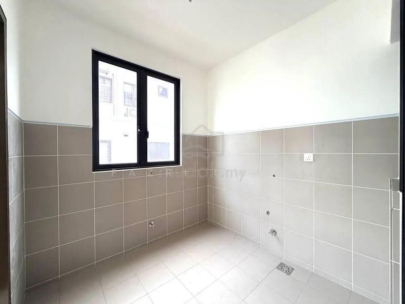 2-storey Terraced House for Sale in Sepang (Selangor) - Fazri Omar - Kitchen - PropertyGuru.com.my