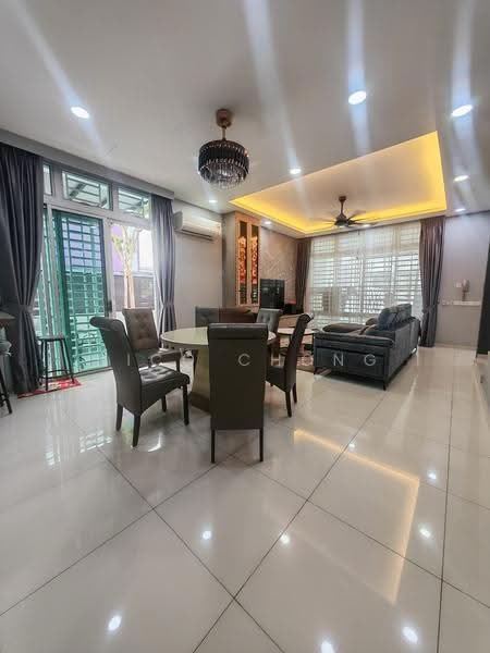 2-storey Terraced House for Sale in Taman Mount Austin (Tebrau) - Nico Chong - Living Room - PropertyGuru.com.my