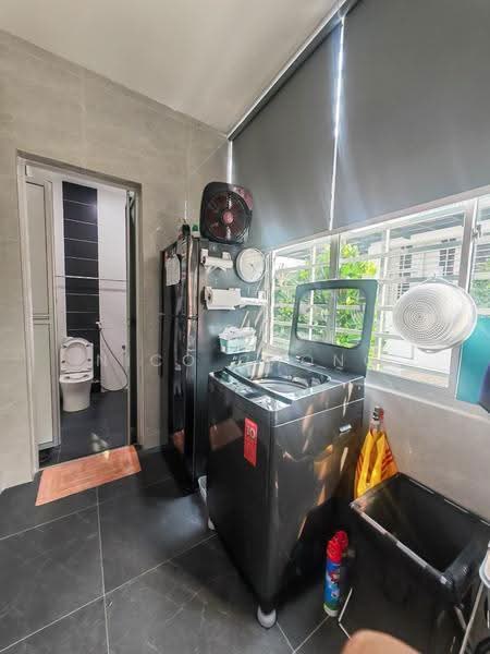 2-storey Terraced House for Sale in Taman Mount Austin (Tebrau) - Nico Chong - Bathroom - PropertyGuru.com.my