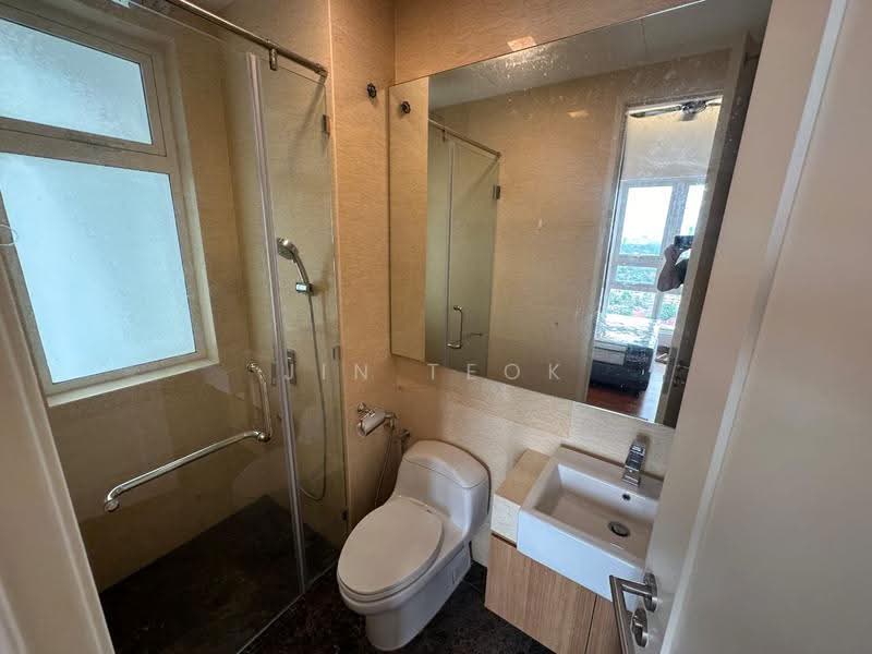 Kediaman Servis untuk Dijual di TriTower Residence @ Johor Bahru Sentral - Jin Teok - Bathroom - PropertyGuru.com.my