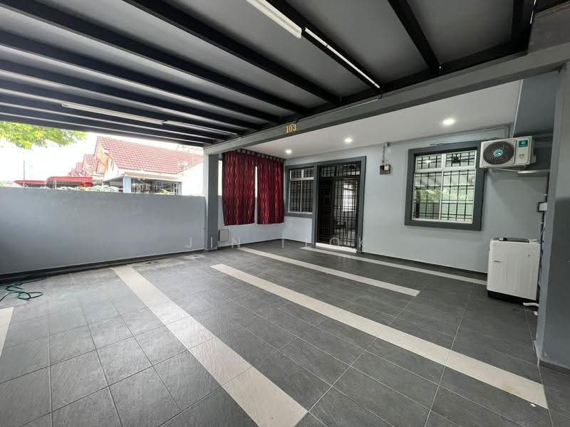 1-storey Terraced House for Rent in Bukit Indah (Iskandar Puteri (Nusajaya)) - Jin Teok - Exterior - PropertyGuru.com.my