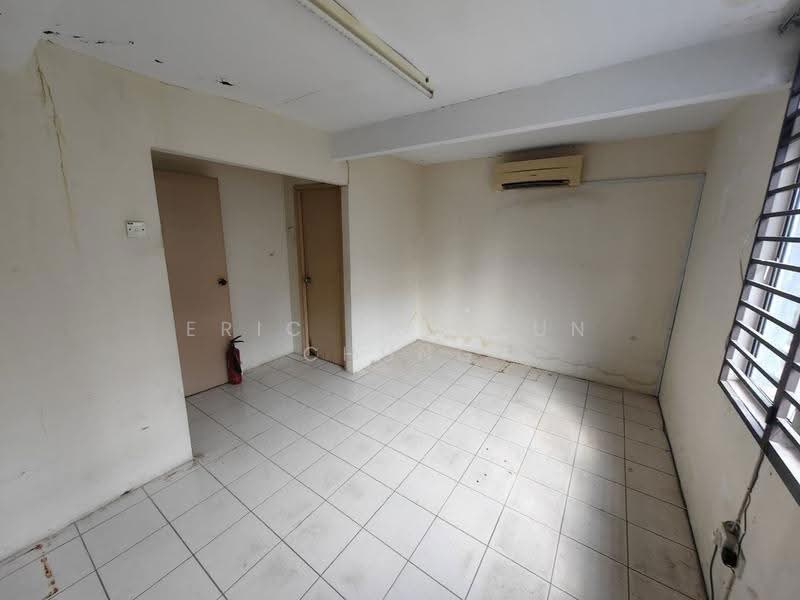 2.5-storey Terraced House for Sale in Taman Putra Perdana (Puchong) - Eric Lau Mun Chung - Interior - PropertyGuru.com.my