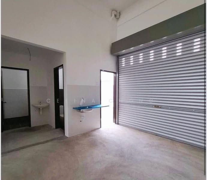 Shop for Rent in Taman Kota Masai (Pasir Gudang) - Celina Chong - Interior - PropertyGuru.com.my