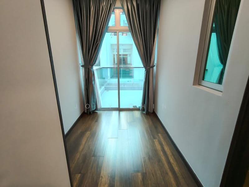Cluster House for Sale in Taman Nusa Bestari (Iskandar Puteri (Nusajaya)) - Joey Chin - Balcony - PropertyGuru.com.my