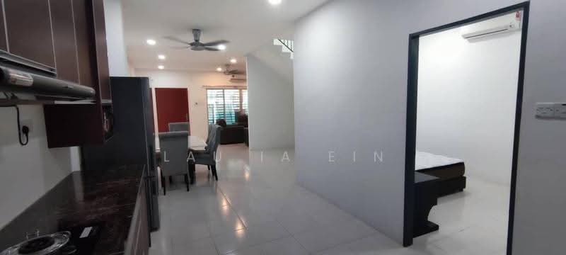 2-storey Terraced House for Rent in Taman Scientex Rawang (Rawang) - Lau Ia Ein - Kitchen - PropertyGuru.com.my