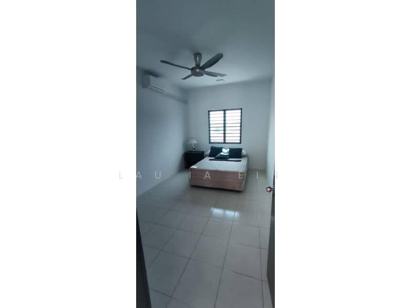 2-storey Terraced House for Rent in Taman Scientex Rawang (Rawang) - Lau Ia Ein - Bedroom - PropertyGuru.com.my