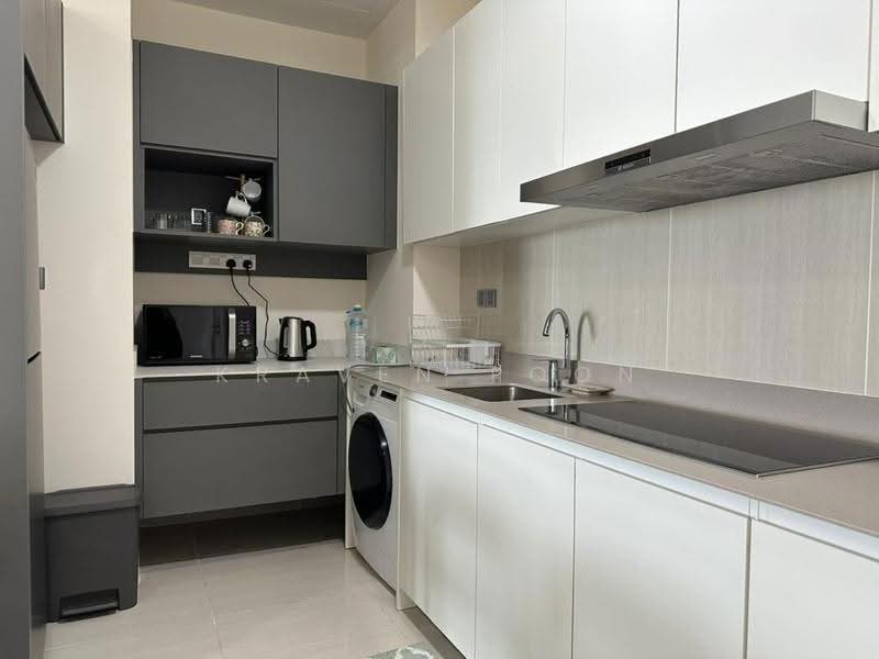 Service Residence for Sale at Senada Residence @ KLGCC Resort - Kraven Poon - Kitchen - PropertyGuru.com.my