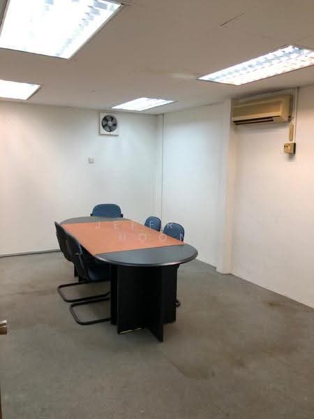 Shop for Rent in Taman Paramount (Petaling Jaya) - Jeffrey Hoon - Interior - PropertyGuru.com.my