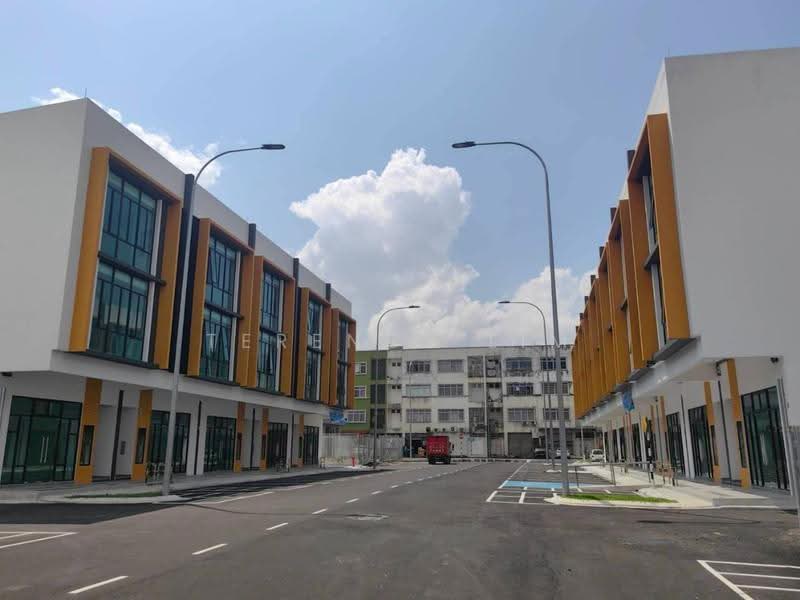Kedai / Pejabat untuk Dijual di Bandar Baru Permas Jaya (Permas Jaya) - Terence Lim - Exterior - PropertyGuru.com.my