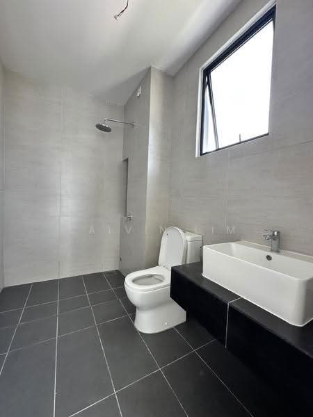 Townhouse for Sale in Eco Ardence (Setia Alam) - Calvin Lim - Bathroom - PropertyGuru.com.my