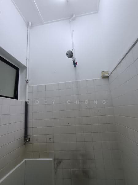Rumah Teres 1-Tingkat untuk Dijual di Kampung Simee (Ipoh) - Boey Chong - Bathroom - PropertyGuru.com.my