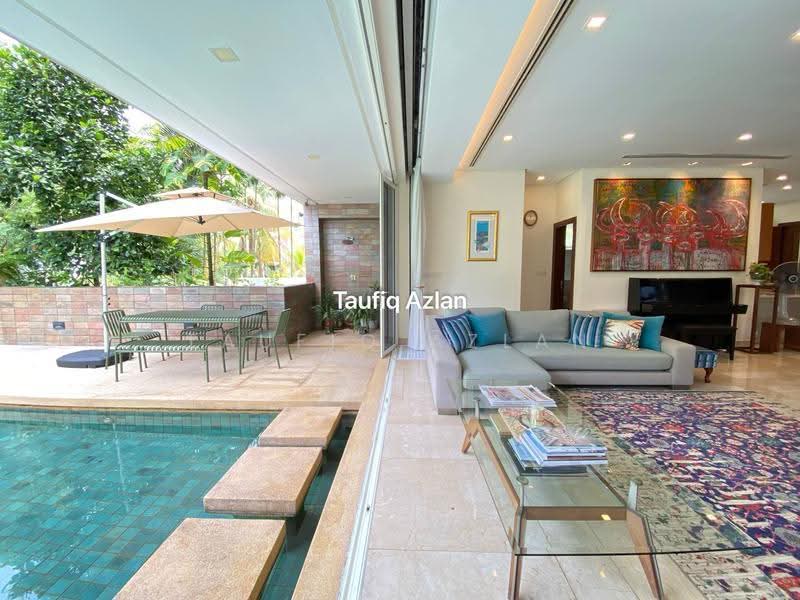 Bungalow House for Sale in Seri Kembangan (Selangor) - Taufiq Azlan - Living Room - PropertyGuru.com.my