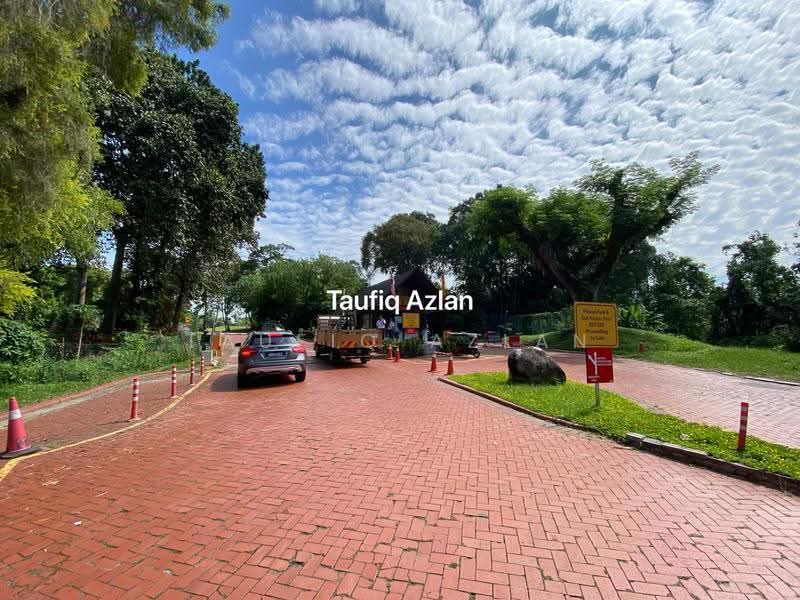 Bungalow House for Sale in Seri Kembangan (Selangor) - Taufiq Azlan - Exterior - PropertyGuru.com.my