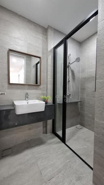 Kediaman Servis untuk Dijual di Edelweiss @ Tropicana Gardens - Jason Chong - Bathroom - PropertyGuru.com.my