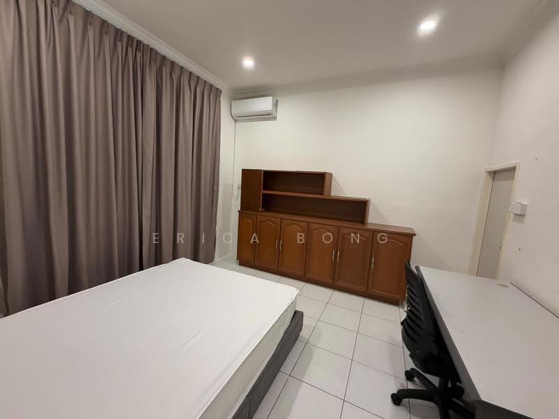 Semi-Detached House for Rent in Kuching (Sarawak) - Erica Bong - Bedroom - PropertyGuru.com.my