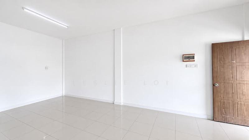 1-storey Terraced House for Sale in Kampung Muara Tuang (Samarahan) - Leslie Loi - Interior - PropertyGuru.com.my