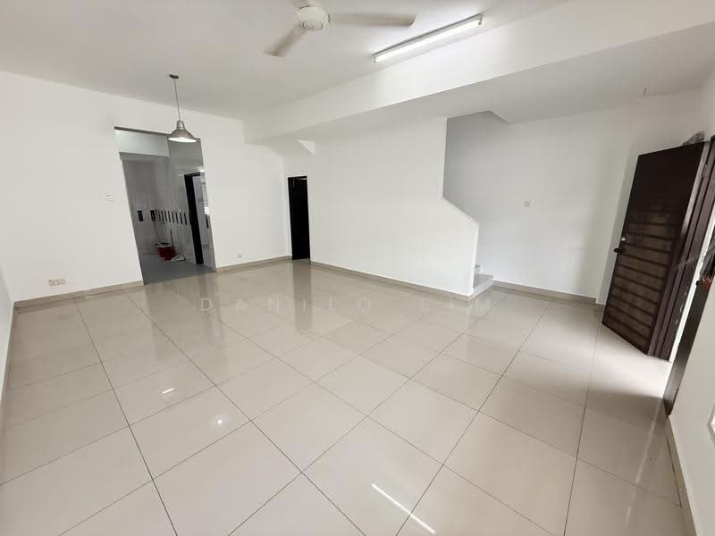 2-storey Terraced House for Sale in Bandar Damai Perdana (Cheras) - Danilo Lim - Living Room - PropertyGuru.com.my