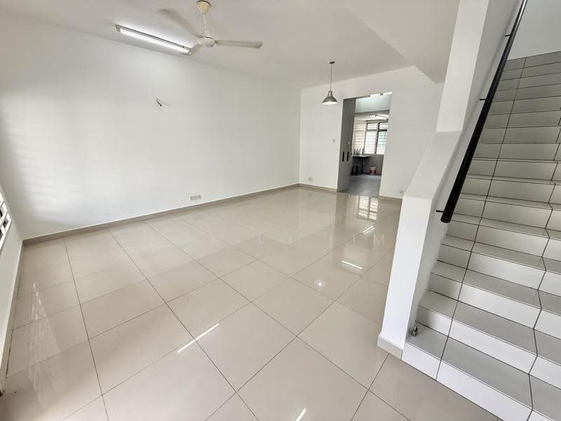 2-storey Terraced House for Sale in Bandar Damai Perdana (Cheras) - Danilo Lim - Living Room - PropertyGuru.com.my