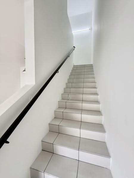 2-storey Terraced House for Sale in Bandar Damai Perdana (Cheras) - Danilo Lim - Corridor - PropertyGuru.com.my