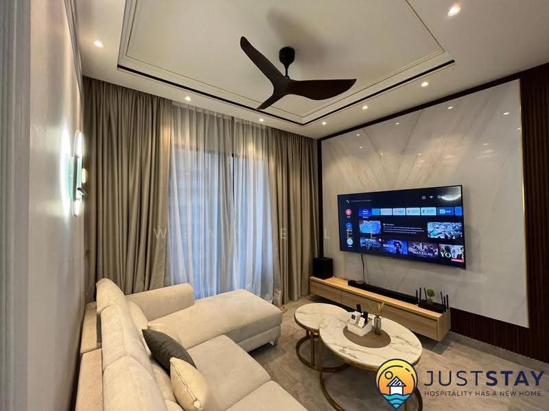 Service Residence for Sale at Millerz Square Serviced Residence - Wennie Lee - Living Room - PropertyGuru.com.my