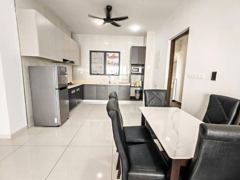 Condominium for Rent at Kings Bay @ Country Garden Danga Bay - Eldwin Soh - Kitchen - PropertyGuru.com.my