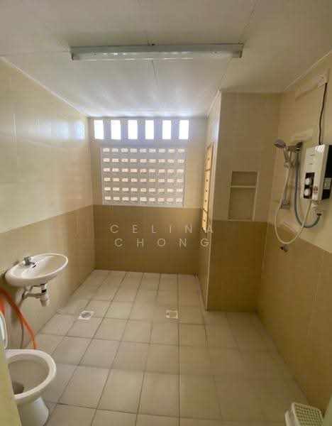 2-storey Terraced House for Rent in Taman Ehsan Jaya (Ulu Tiram) - Celina Chong - Bathroom - PropertyGuru.com.my