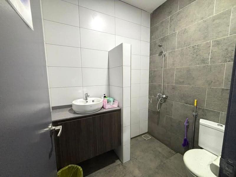 Service Residence for Sale at The Podium - Erica Bong - Bathroom - PropertyGuru.com.my