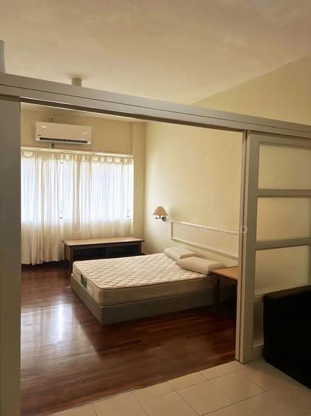 Kediaman Servis untuk Dijual di Seri Cempaka - Connie Choo - Bedroom - PropertyGuru.com.my