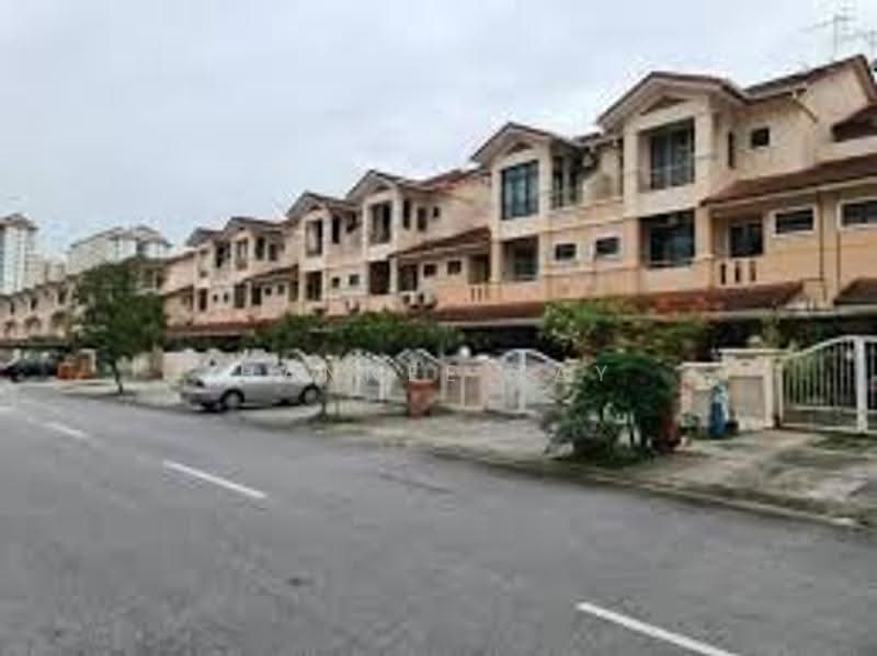 Townhouse for Sale in Sunway Damansara (Kota Damansara) - Hannee Tay - PropertyGuru.com.my