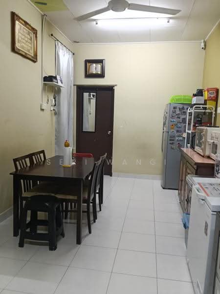 1-storey Terraced House for Sale in Bandar Putra Kulai (Kulai) - Seri Wangi - Dining Room - PropertyGuru.com.my