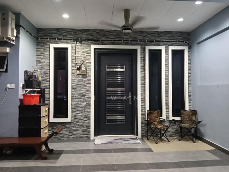 1-storey Terraced House for Sale in Bandar Putra Kulai (Kulai) - Seri Wangi - Entrance - PropertyGuru.com.my