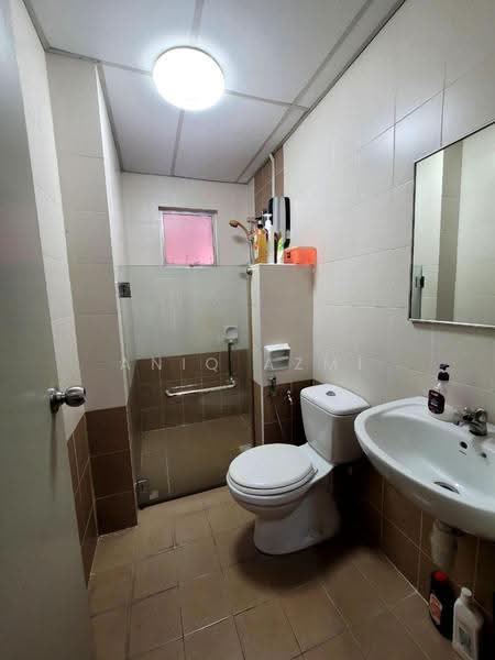 Kondominium untuk Dijual di Fortune Park (Suria Perdana) - Aniq Azmi - Bathroom - PropertyGuru.com.my