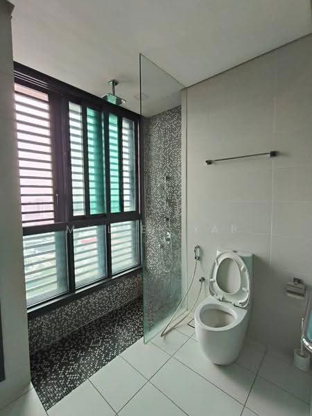 Kediaman Servis untuk Disewa di Vogue Suites One - Muller Yap - Bathroom - PropertyGuru.com.my