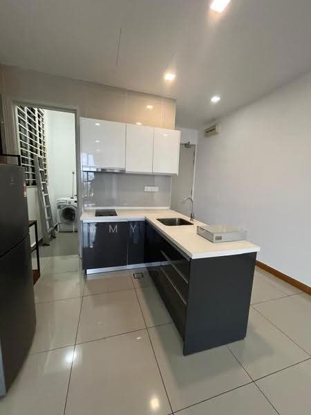 Kediaman Servis untuk Dijual di KL Gateway Residences - Jimmy Leong - Kitchen - PropertyGuru.com.my