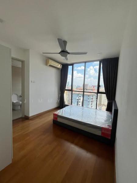 Kediaman Servis untuk Dijual di KL Gateway Residences - Jimmy Leong - Bedroom - PropertyGuru.com.my