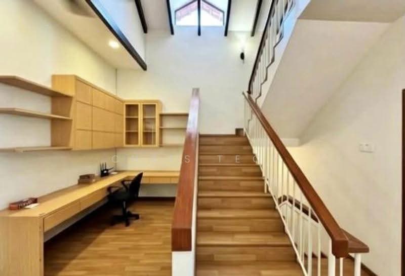 Bungalow House for Sale in Tanjung Bungah (Penang) - Chris Teoh - Study - PropertyGuru.com.my