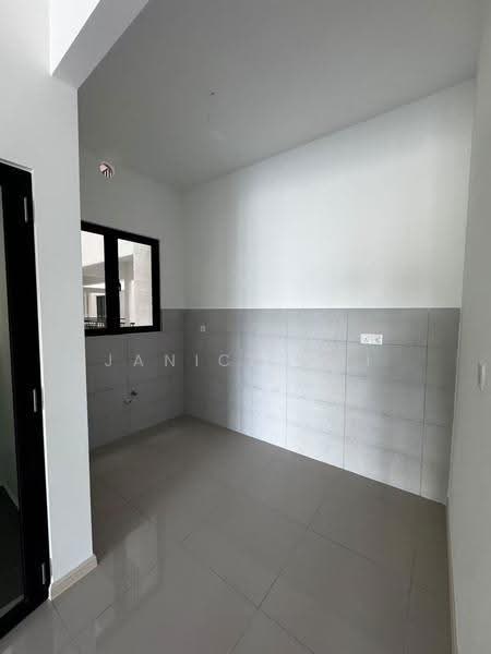 Condominium for Sale at D' Starlingtton - Janice Ooi - PropertyGuru.com.my