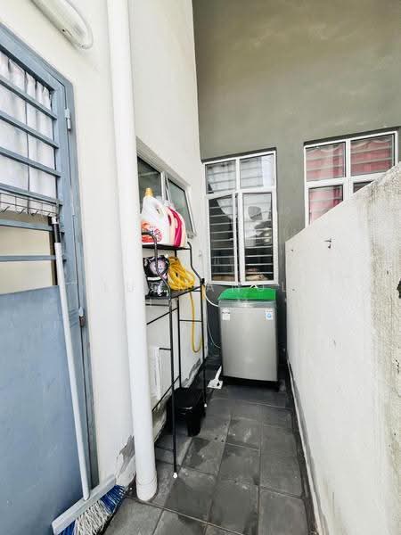 Rumah Teres untuk Dijual di Bandar Putera 2 (Klang) - Luqmanul Hakim - Exterior - PropertyGuru.com.my