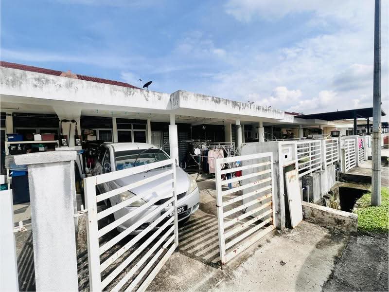 Rumah Teres untuk Dijual di Bandar Putera 2 (Klang) - Luqmanul Hakim - Exterior - PropertyGuru.com.my
