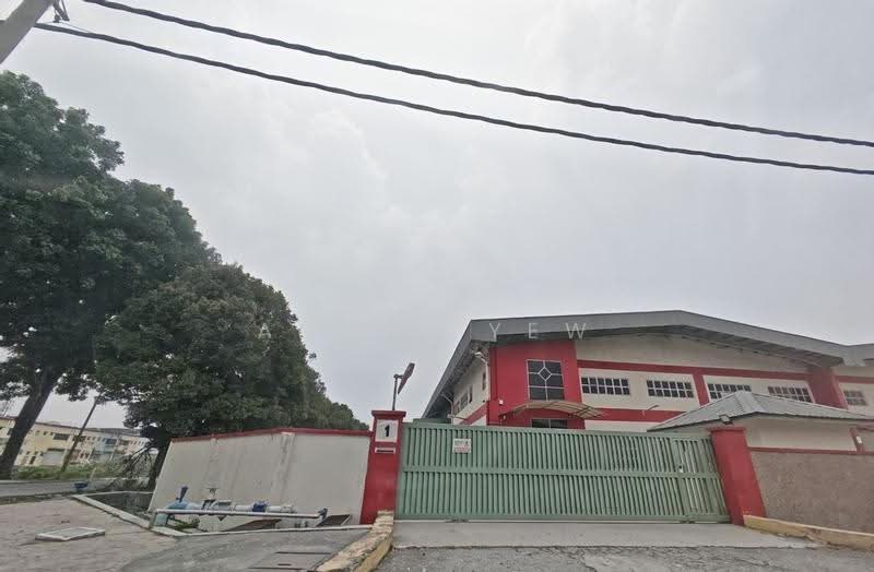Semi-D Factory for Rent in Puncak Alam Taman Industrian Alam Jaya (Puncak Alam) - Angel Yew - Exterior - PropertyGuru.com.my