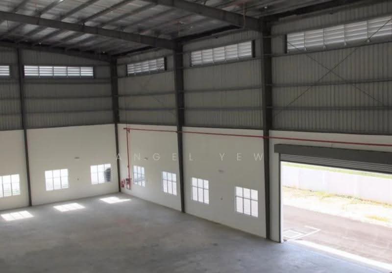 Semi-D Factory for Rent in Puncak Alam Taman Industrian Alam Jaya (Puncak Alam) - Angel Yew - Interior - PropertyGuru.com.my