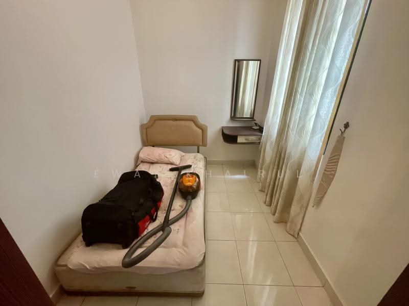 Apartment for Rent at Serviced Residence @ Casa Tiara - Ewat Khairul - Bedroom - PropertyGuru.com.my