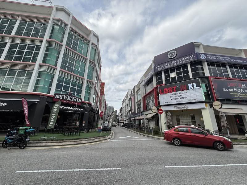 Shop for Rent in Sri Petaling (Kuala Lumpur) - Jason Lee - Exterior - PropertyGuru.com.my
