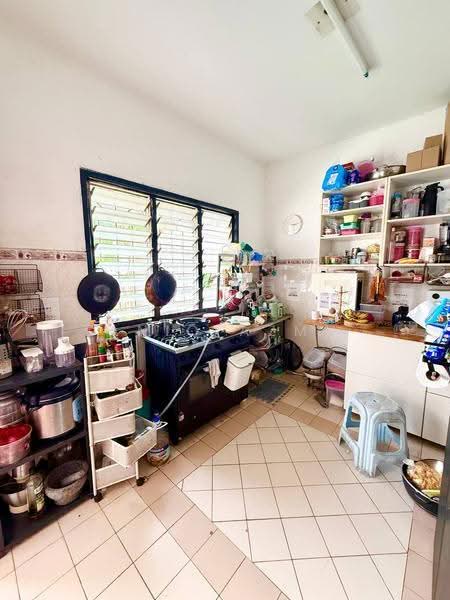2-storey Terraced House for Sale in Bangi (Selangor) - Aniq Azmi - Kitchen - PropertyGuru.com.my