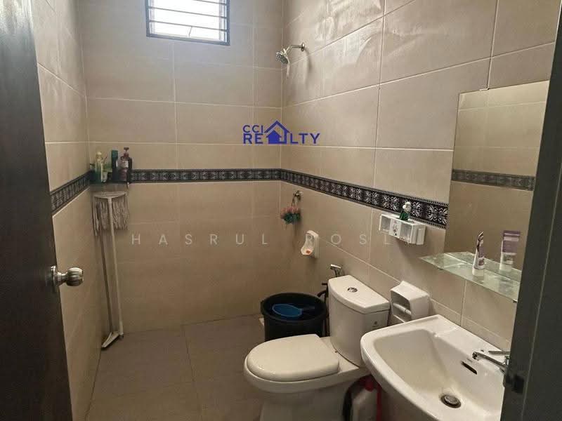 Semi-Detached House for Sale in Bandar Seri Astana (Sungai Petani) - Hasrul Rosli - Bathroom - PropertyGuru.com.my