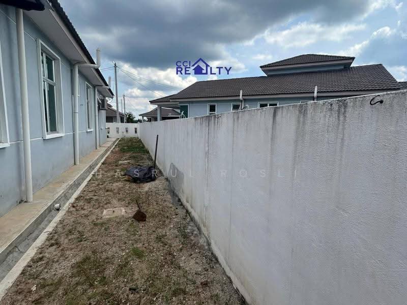 Semi-Detached House for Sale in Bandar Seri Astana (Sungai Petani) - Hasrul Rosli - Exterior - PropertyGuru.com.my