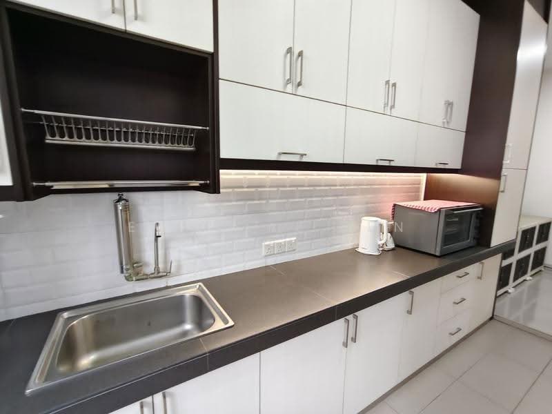 Rumah Teres untuk Dijual di Puchong (Selangor) - Eric Lau Mun Chung - Kitchen - PropertyGuru.com.my