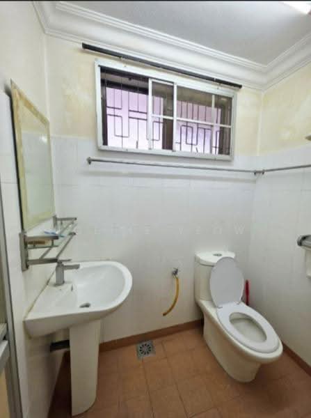 Semi-Detached House for Sale in Ipoh (Perak) - Joline YEOW - Bathroom - PropertyGuru.com.my