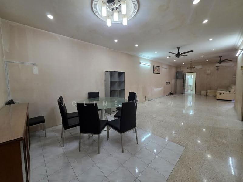 Semi-Detached House for Sale in Ipoh (Perak) - Joline YEOW - Living Room - PropertyGuru.com.my