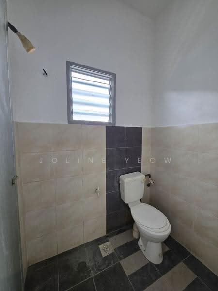 1-storey Terraced House for Sale in Taman Pengkalan Pertama (Ipoh) - Joline YEOW - Bathroom - PropertyGuru.com.my